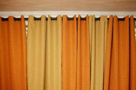 Casual Cushion Outdoor Curtain Selection